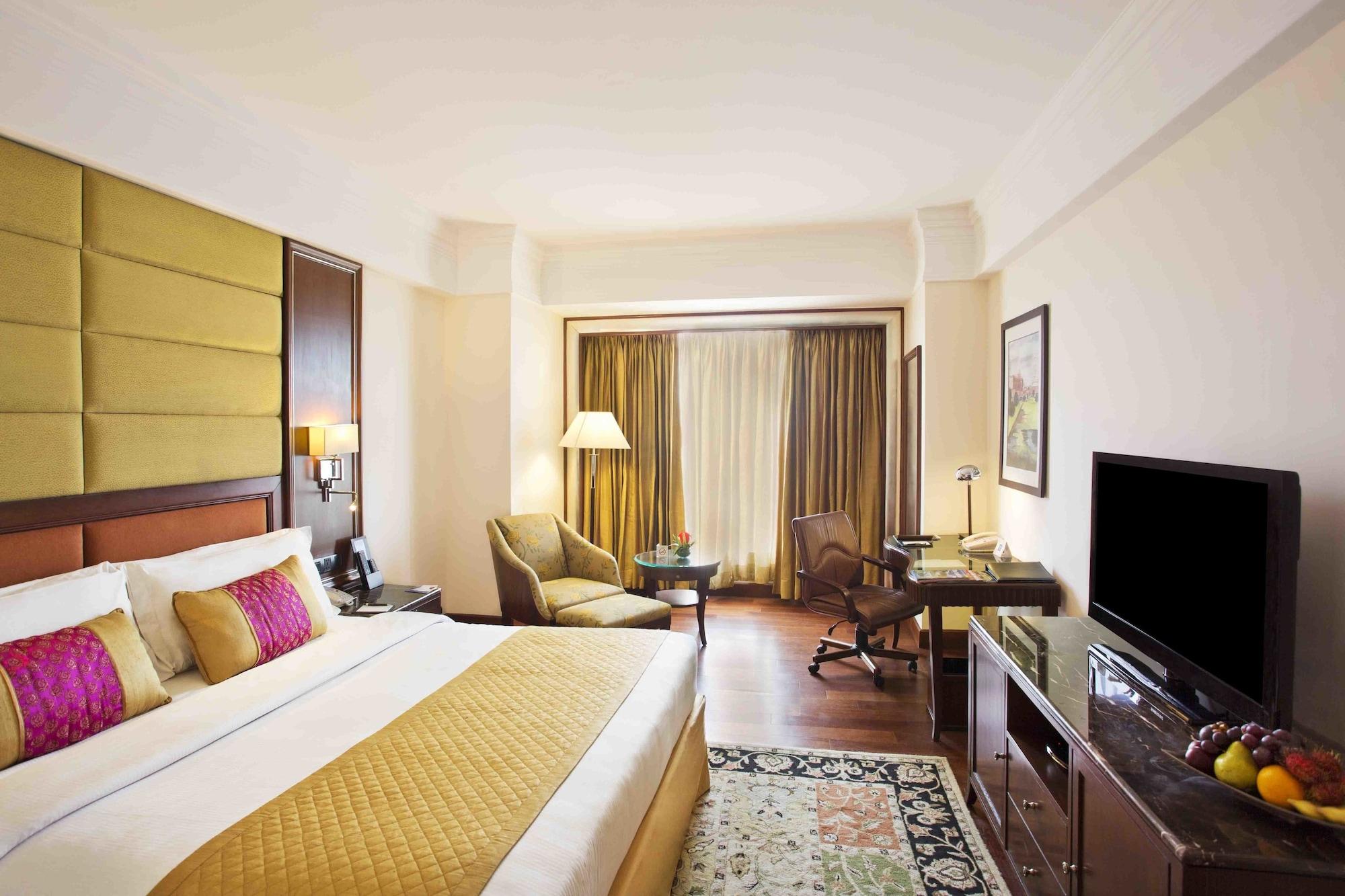 Hotel Eros New Delhi, Nehru Place 5*