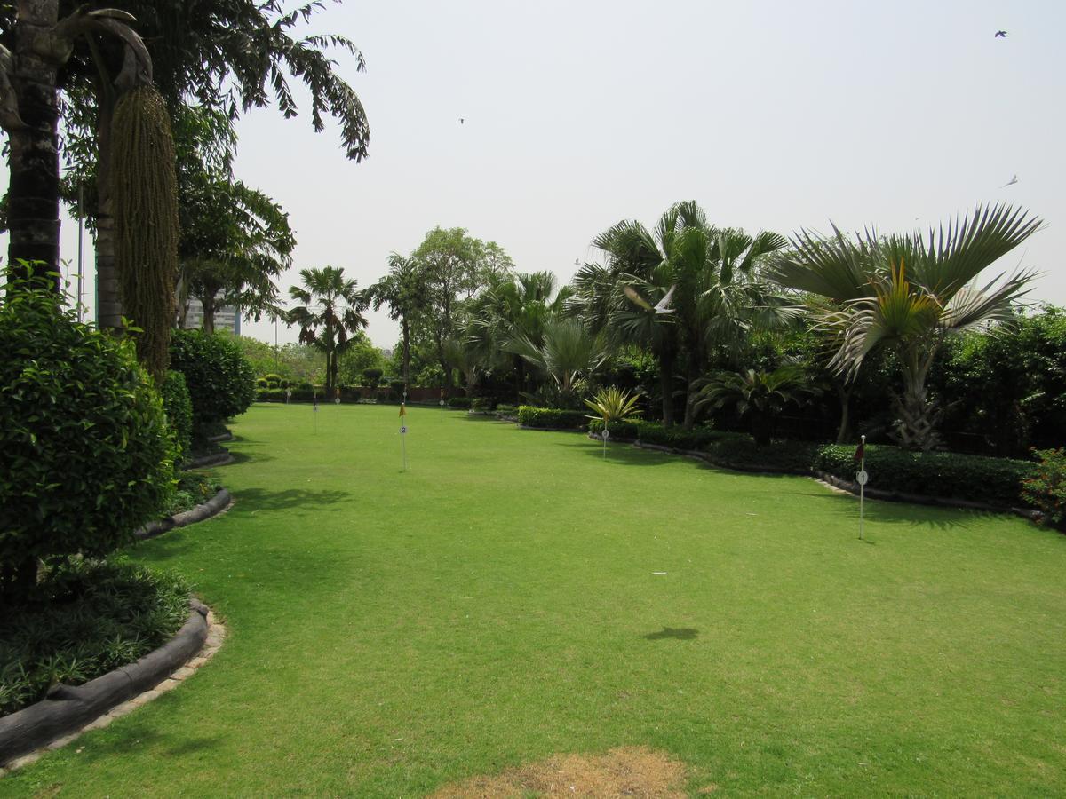 Hotel Eros New Delhi, Nehru Place 5*